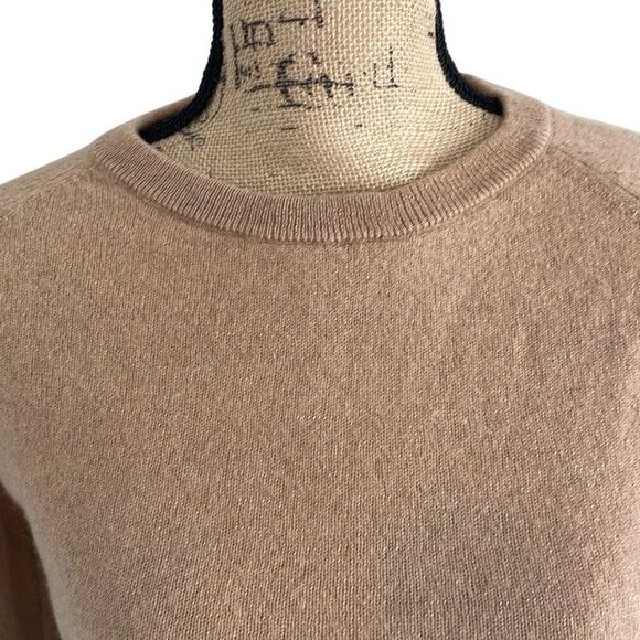EUC! Caslon Nordstrom 100% Cashmere Crew Neck Sweater in Tan/Camel - Size Small - Picture 3 of 9
